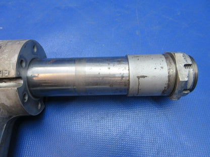 Piper PA-23-250 LH Main Gear Yoke, Rod & Axle Assy P/N 31824-02 (0924-1288)