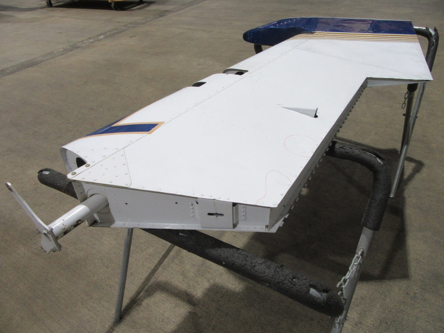 Cessna 421 Rudder w/o Trim Tab, P/N 5133000-200 (0326-40)10