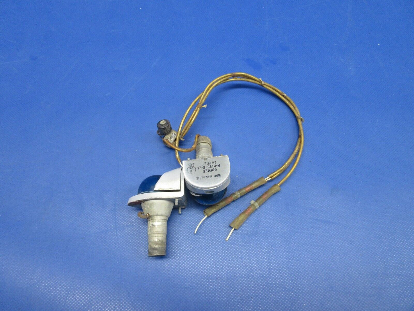 Grimes Wing Tip Navigation Lights P/N A-8195-R-24 SET (0424-1094)