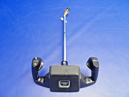 Cessna 172 / 172G Pilot Control Wheel / Yoke P/N 0760019-1 (0326-1266)1
