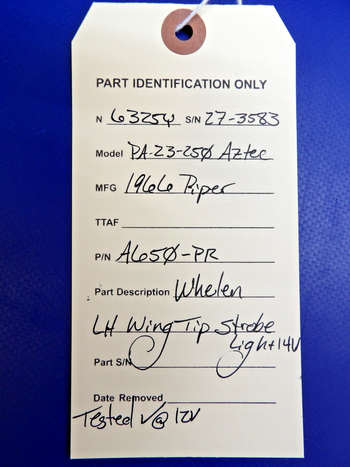Piper Aztec Whelen LH Wing Tip Strobe Light 14V P/N A650-PR TESTED (0626-1300)12