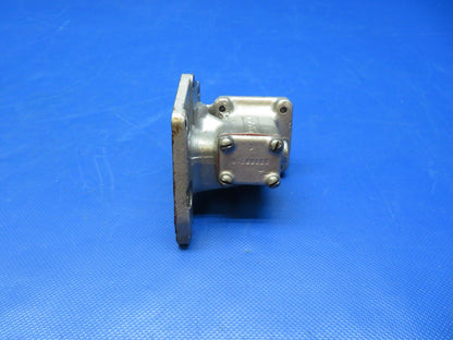Continental O-470-U Cover Oil Pump Tach Drive Housing P/N 538579 (0324-173)