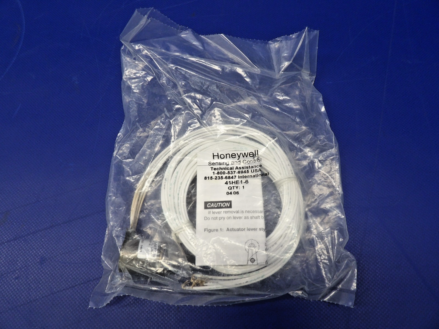 Beech Beechjet 400 Honeywell Main Gear Safety Switch P/N 41HE1-6 NOS (0426-1277)1