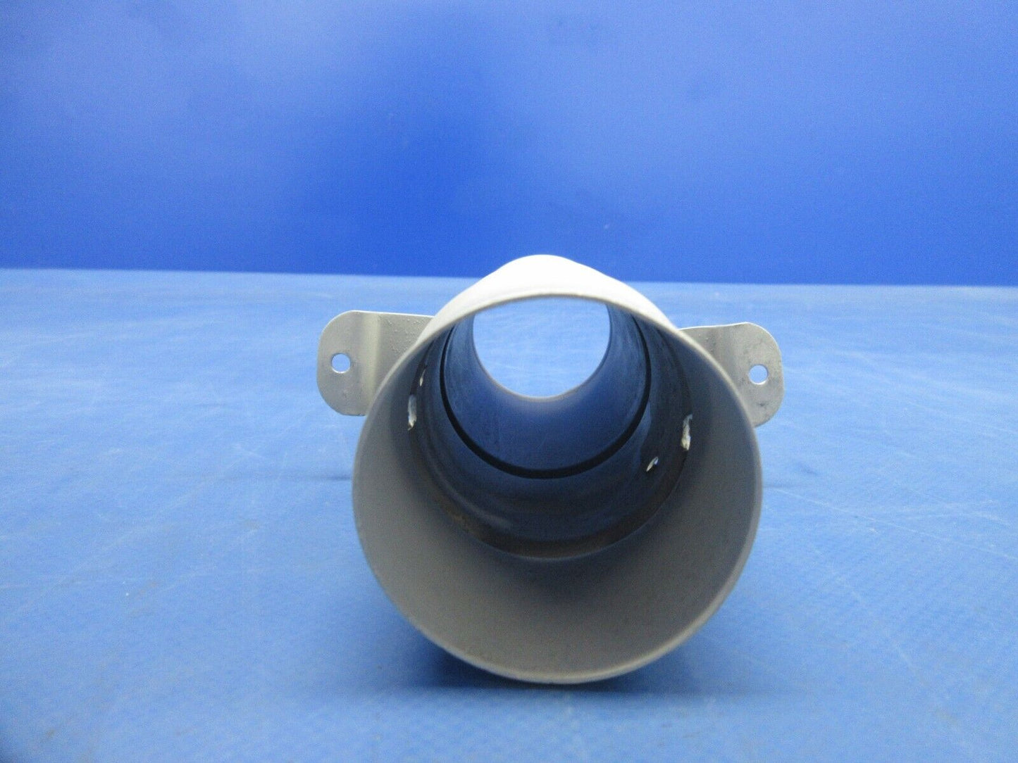 Cessna 150 / 150L Cabin Air Outlet Left Hand P/N 0413163-18 (1024-879)