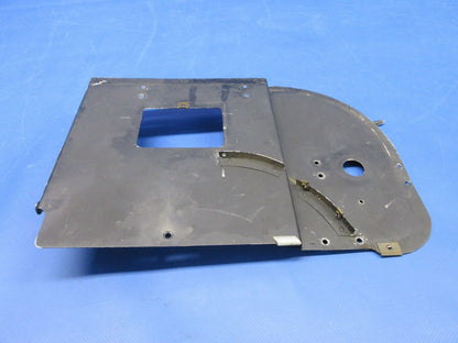 Piper PA-23-250 Aztec Pedestal Plate Assy RH P/N 17736-03 (0624-864)