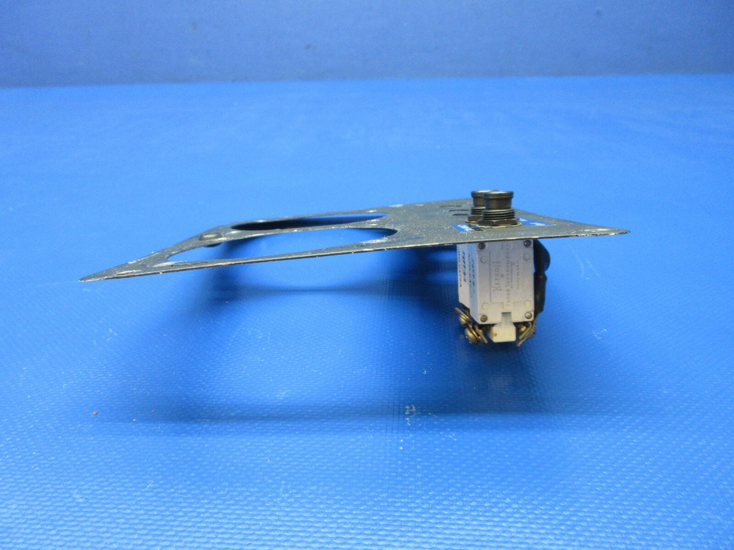 Early Cessna 210 Shock Mounted Instrument Panel & Cover 1213201-2 (1124-1403)6