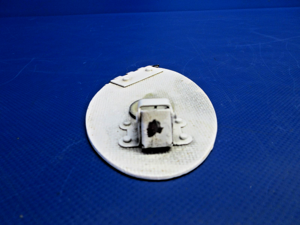 Cirrus SR22 Nose Gear Wheel Pant Access Door P/N 31783-001 (0926-866)7