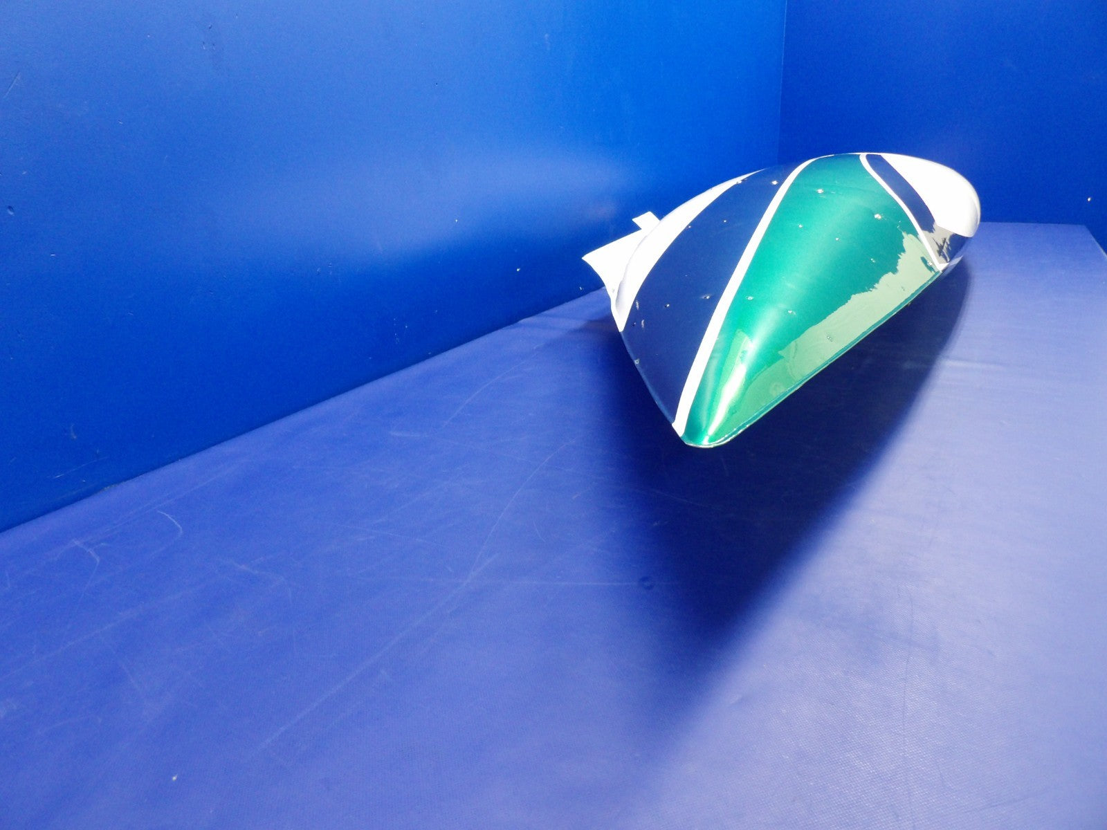 Cessna 310 / 310I Right Hand Wing Tip Fuel Tank P/N 0892300-10 (0326-2001)11