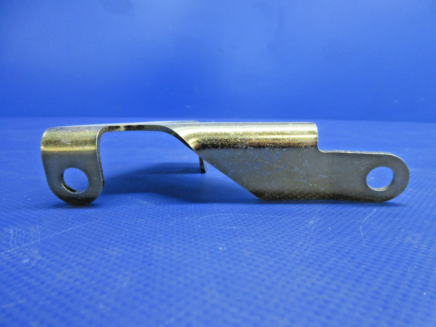 Continental Mixture Control Cable Support P/N 658018 NOS (0326-717)9