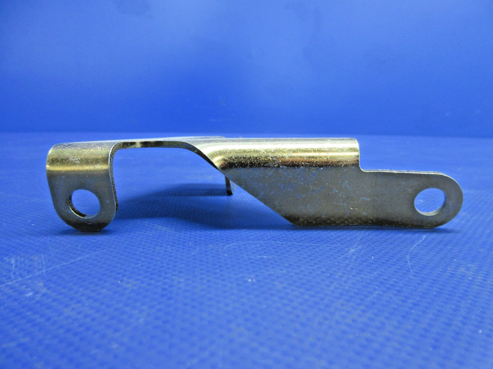 Continental Mixture Control Cable Support P/N 658018 NOS (0326-717)9