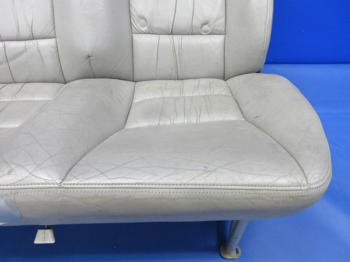 Cessna 172 / 172P Rear Seat Assy P/N 0514184-1 (0824-1213)