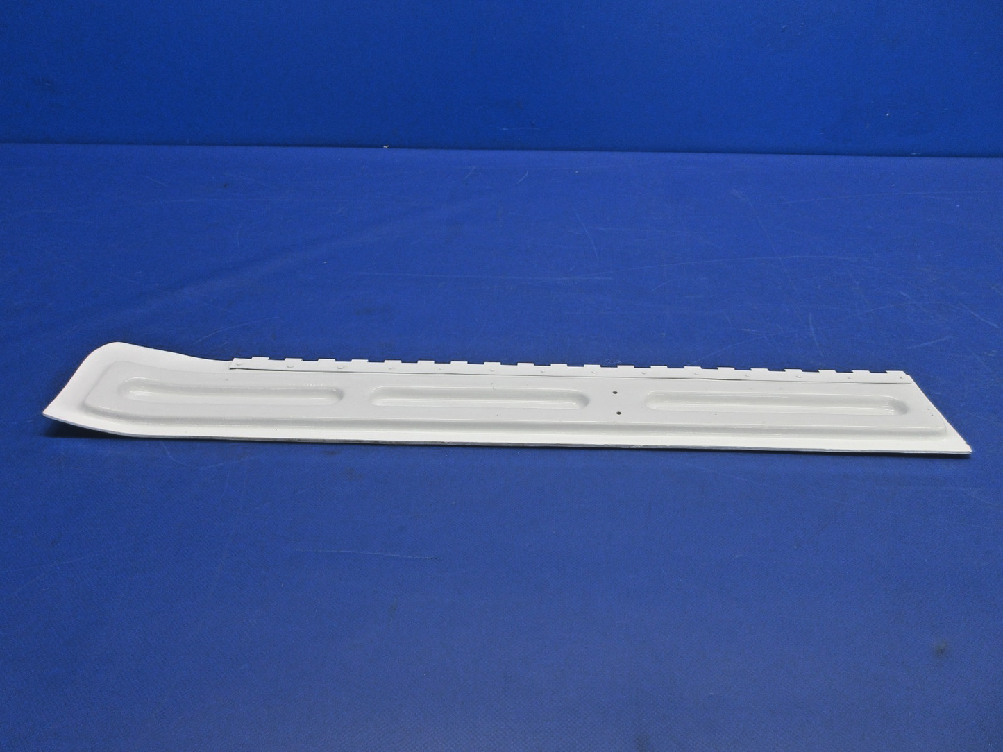 Piper PA-28R Nose Gear RH Door P/N 67352-001 NOS (0326-953)12