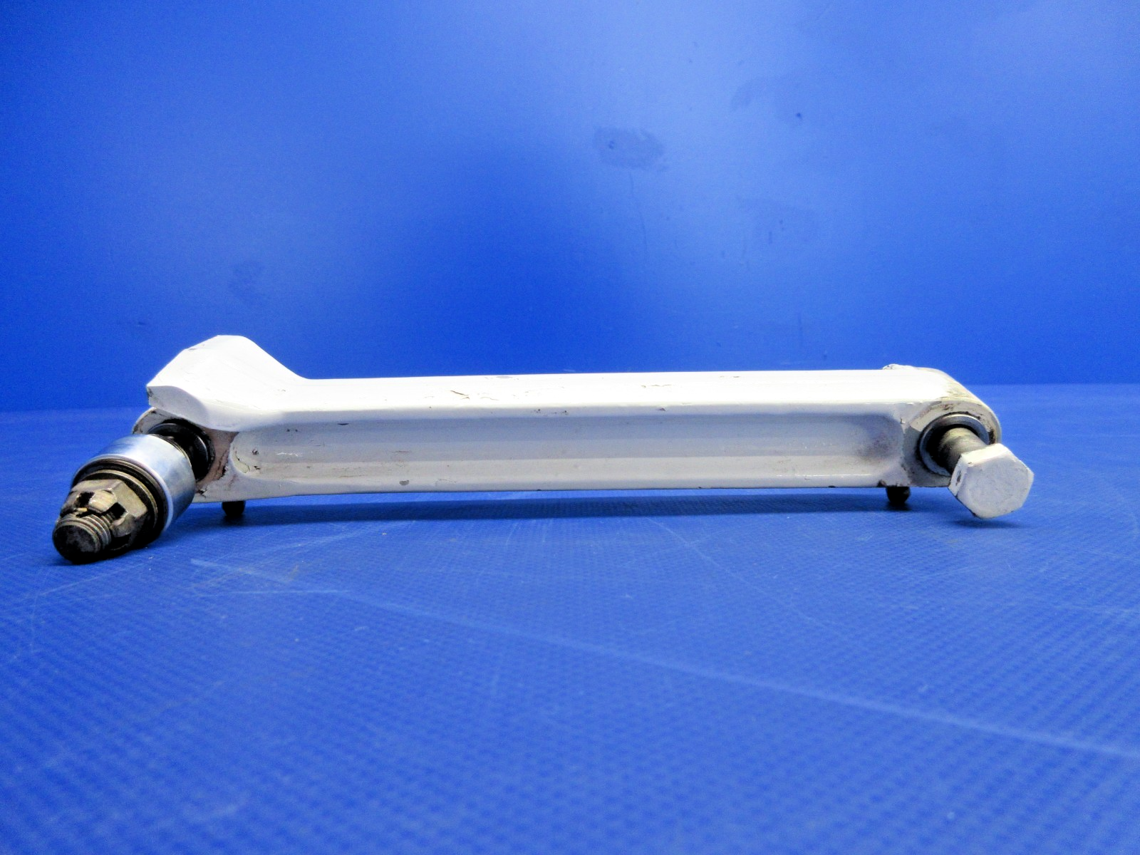 Piper PA-31T1 Cheyenne Nose Gear Drag Brace LWR Link P/N 40317-00 (0626-783)4