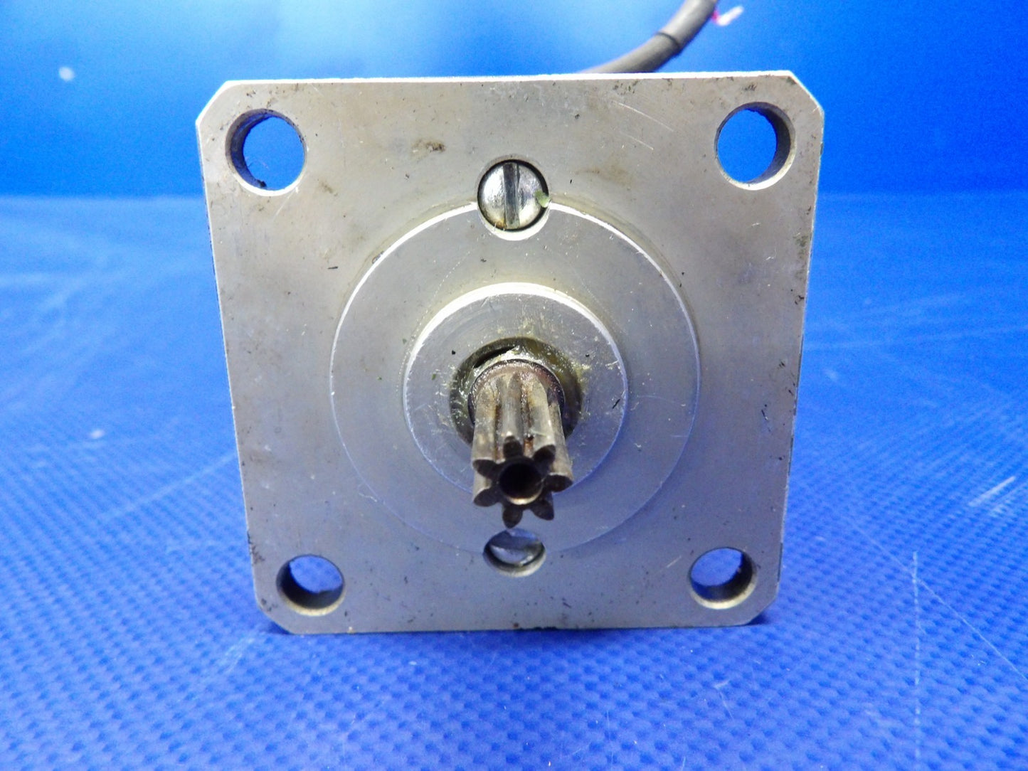 Cessna 421 Aero Space Landing Gear Motor 26V P/N 9910002-3 CORE (0626-1286)7