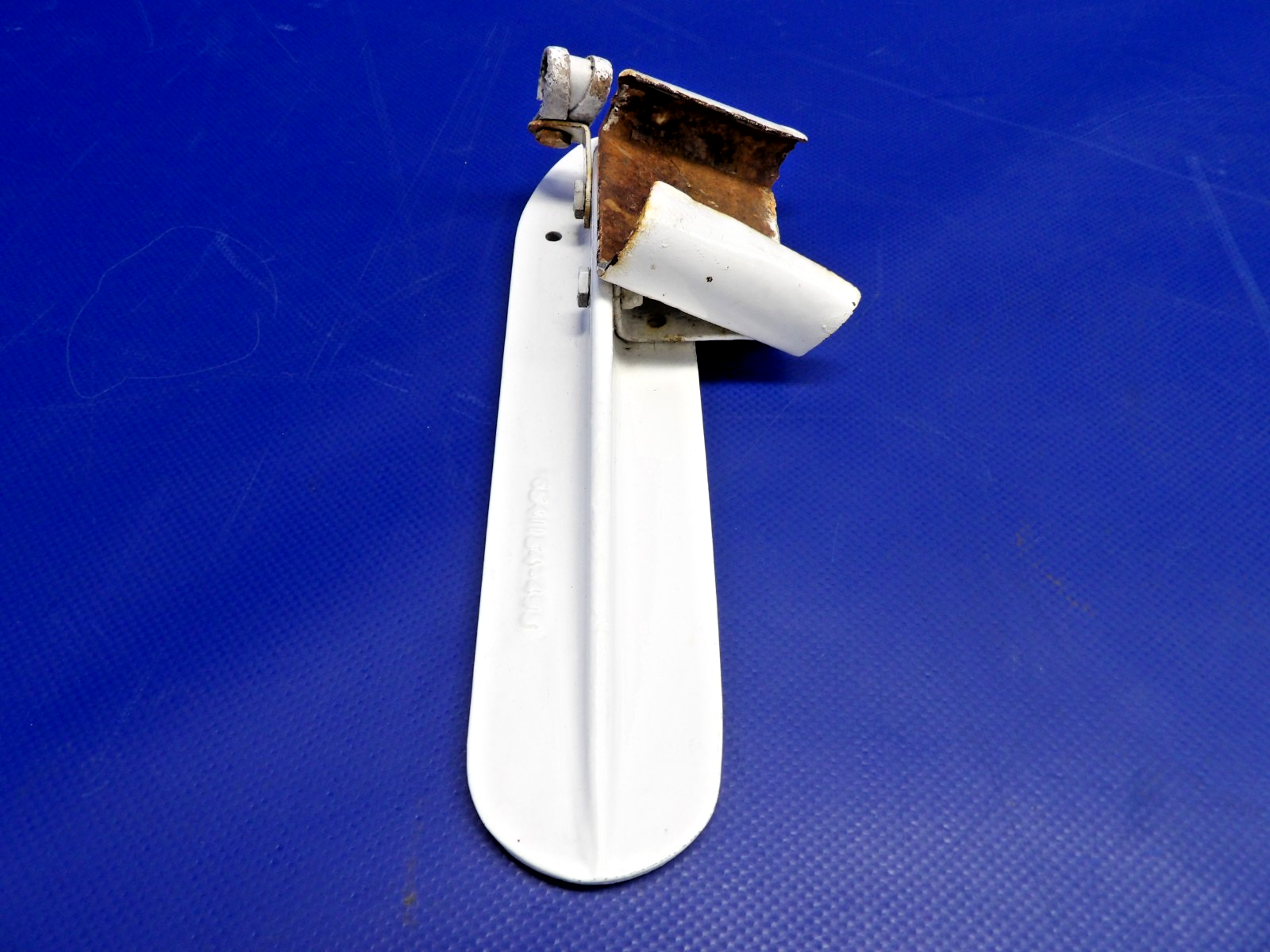 Cessna 172 / 172G RH Cabin Step & Bracket P/N 0541155-2 (0326-1237)6