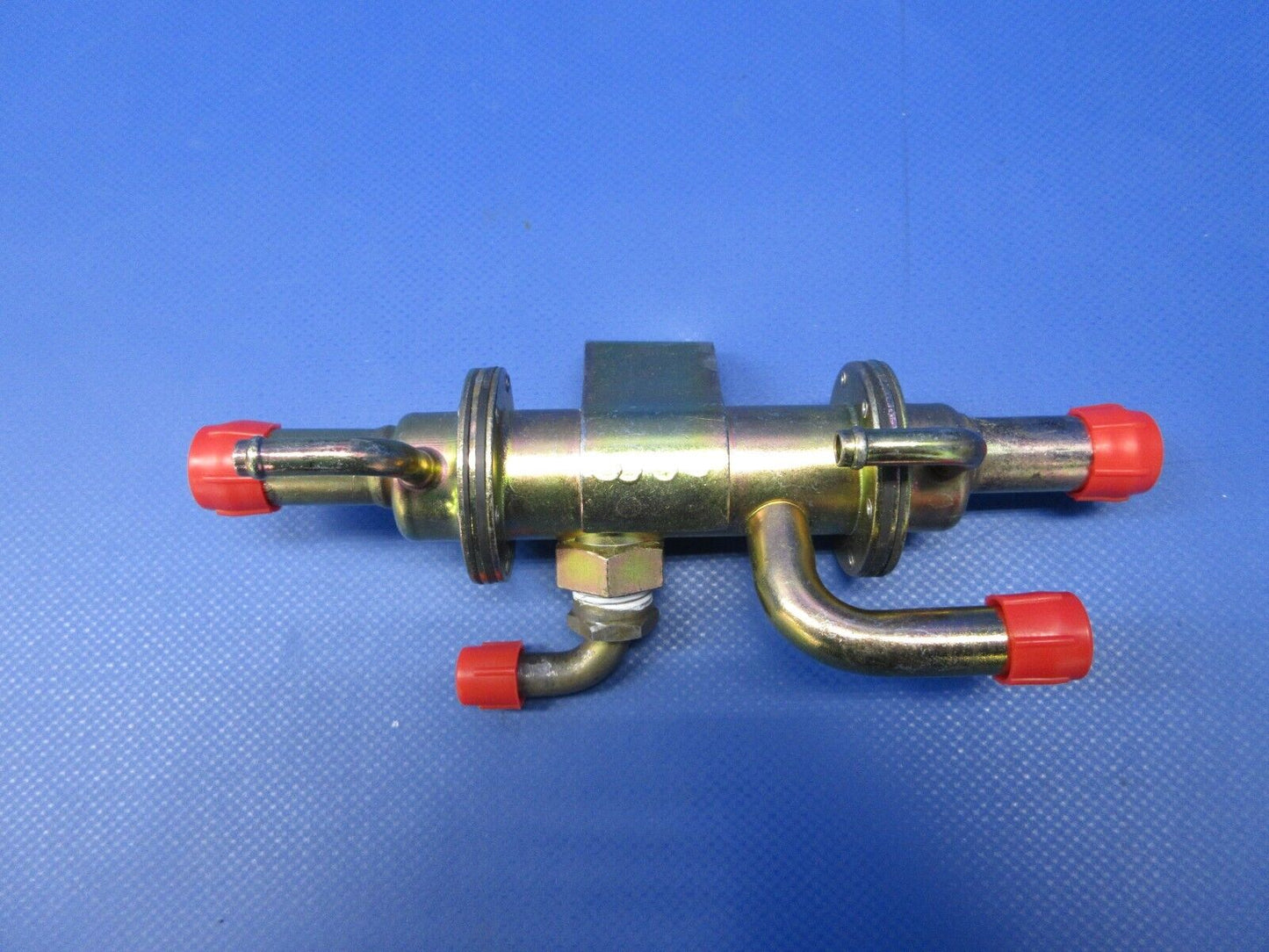 Piper PA-34-200T Seneca Airborne 1H24-11 Pressure Manifold 492-247 (0524-1222)
