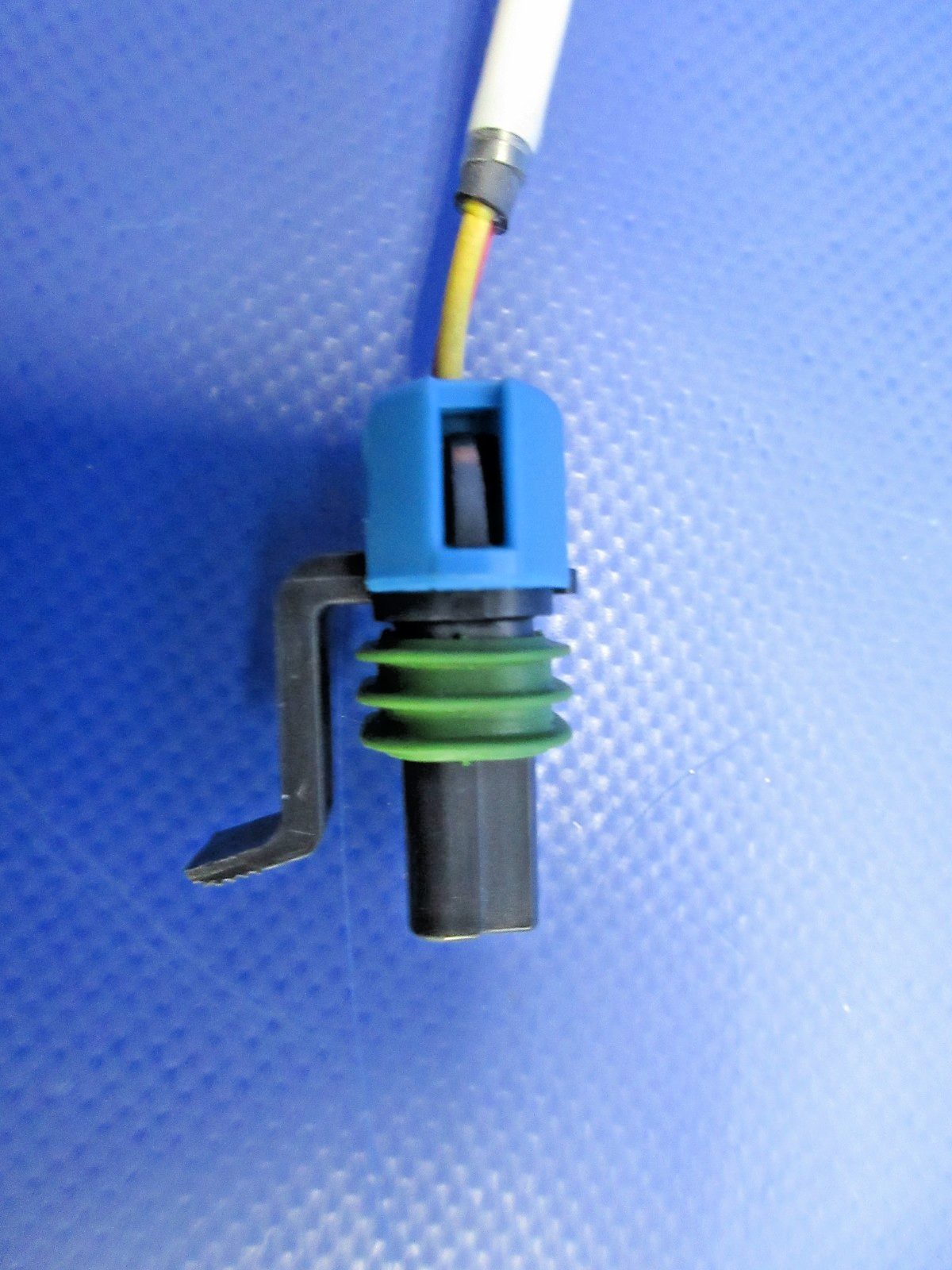Cirrus SR20 / SR22 EGT Sensor P/N 16579-02 NOS (0326-933)7