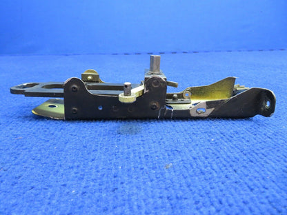 Socata TB-10 Rear LH Box Assy Door Latch Mechanism P/N 25025002 (0722-352)