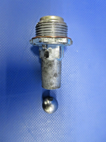 Lycoming Oil Pressure Relief Valve No Spring P/N 76529 (0226-980)3