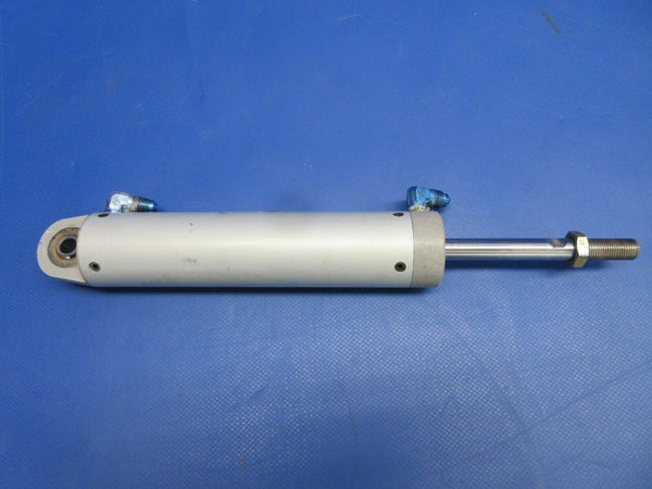 Beech C24R Sierra Main Landing Gear Actuator P/N 169-380060 (0524-1815)