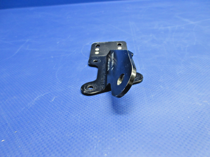 Cirrus SR22 Cabin Door Gas Strut Attach Bracket LH & RH P/N 20311-001 (0926-861)7