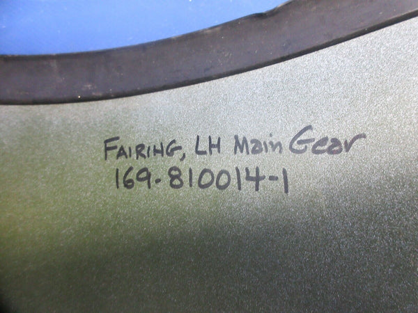 Beech C23 Sundowner Main Gear Fairing LH & RH P/N 169-810014-1 & -2 (0724-939)