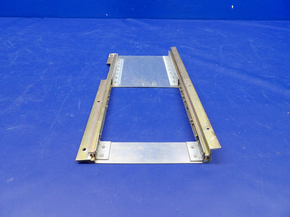 Beech D95A Travel Air Single Stack Canted Rail Tray Mount RP1040-P-1 (0226-510)14