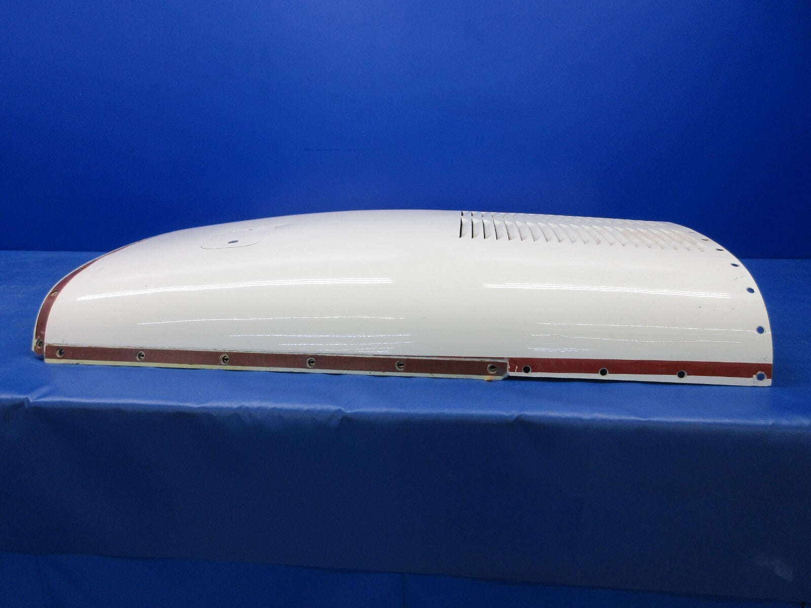 Cessna 414A Engine Upper Cowl LH / RH P/N 5652100-5 (1124-1357)4