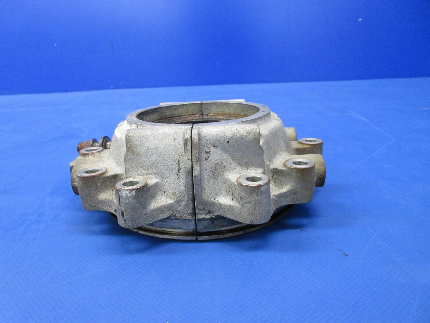 Continental GO-300-A Propeller Shaft Bearing Cage Assy P/N 626390 (0824-2063)