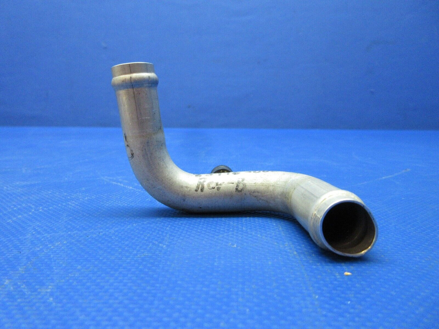 Piper PA-46, PA-46-310 Malibu Elbow Assy P/N 83996-002, 83996-02 (0424-601)