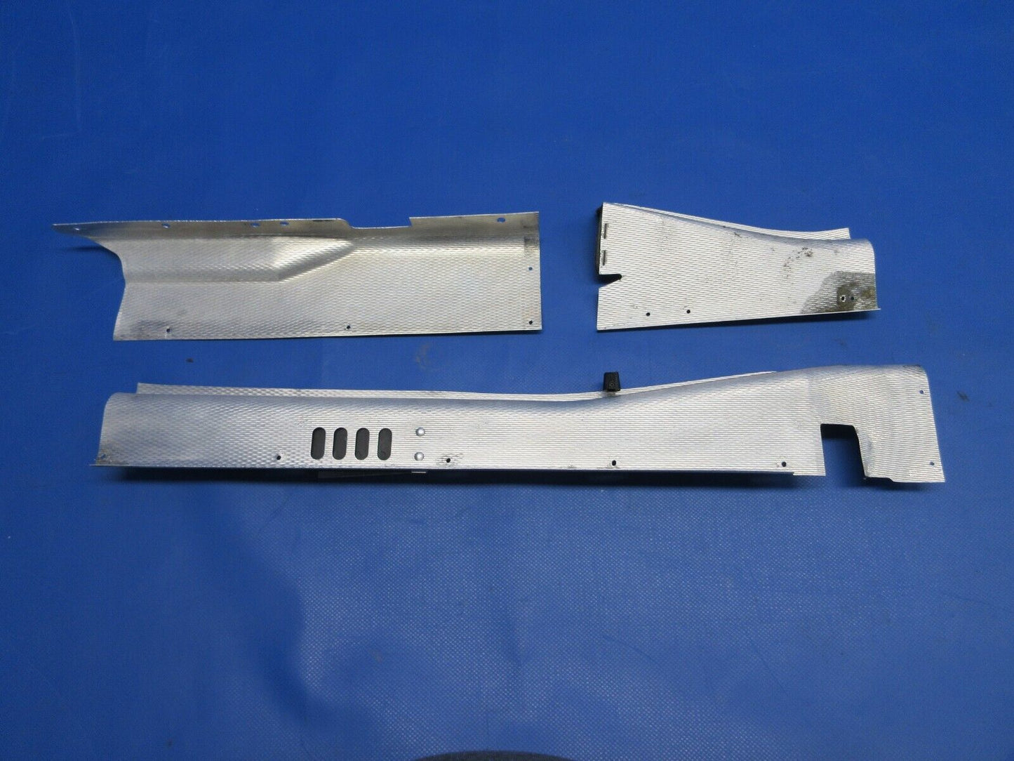 Piper PA-28-181 Archer Cabin Heat Floor Duet Assy LH Side 76219-00 (0624-952)