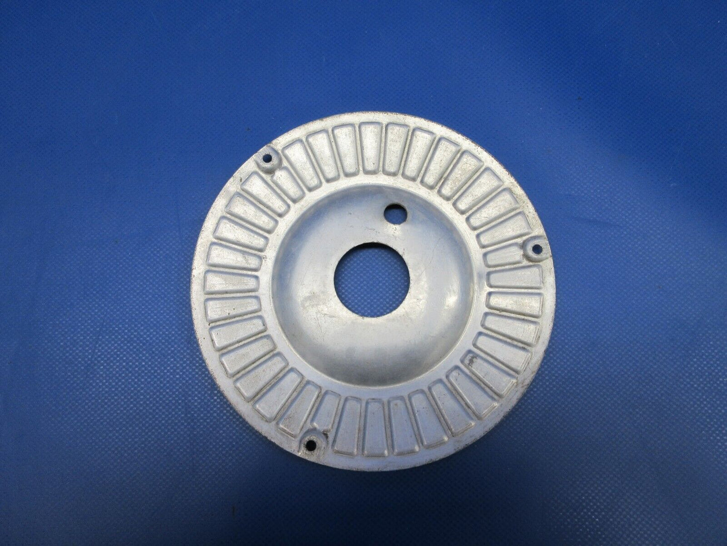 Cessna Wheel Cap 7-1/4" Diameter P/N 0741048-7 (0324-1292)