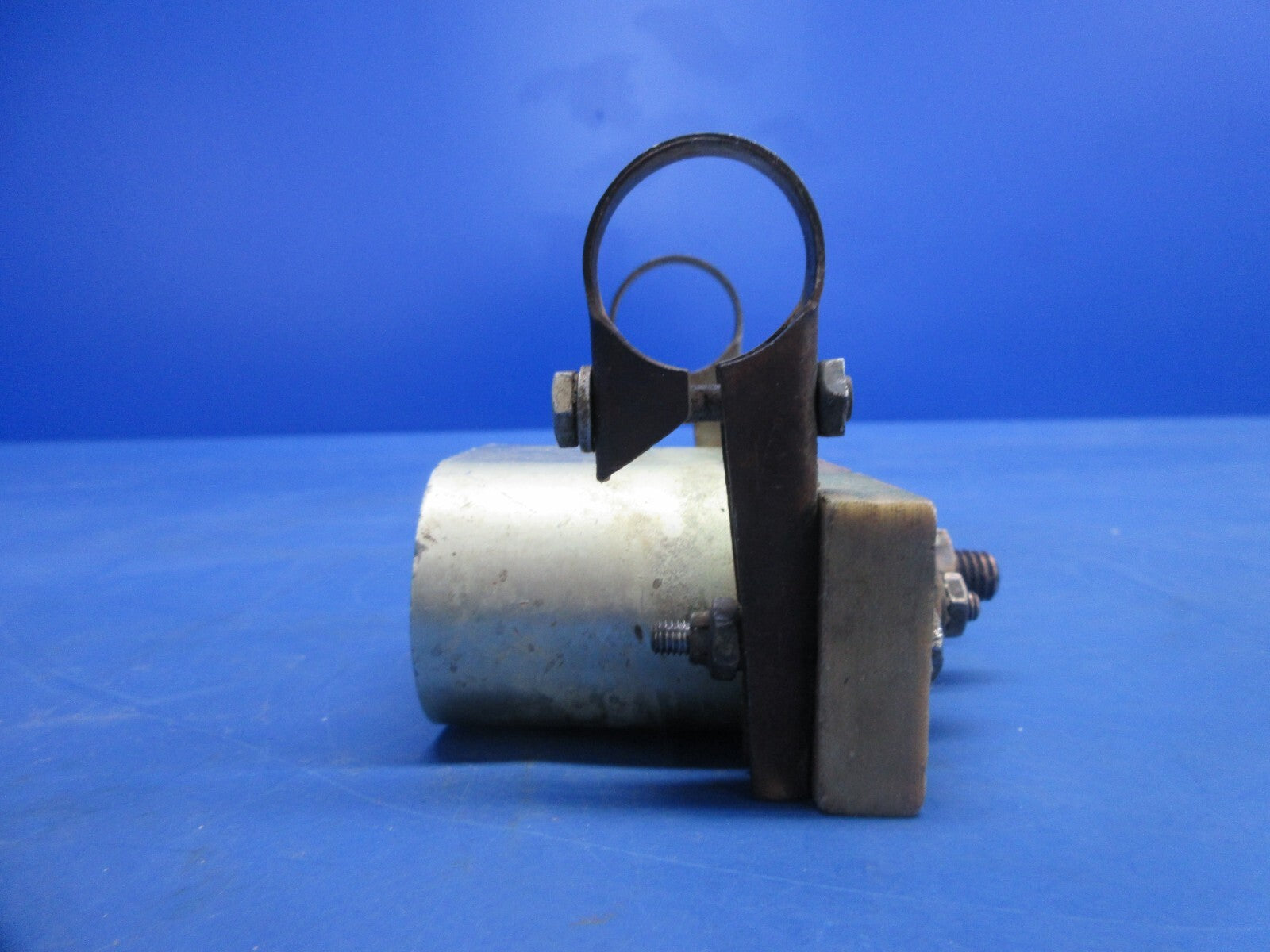 Bell 47J-2 Helicopter Ground Service Plug Receptacle (1124-895)3
