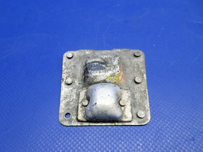 Beech D95A Travel Air Cowl Latch Plate (0326-801)3