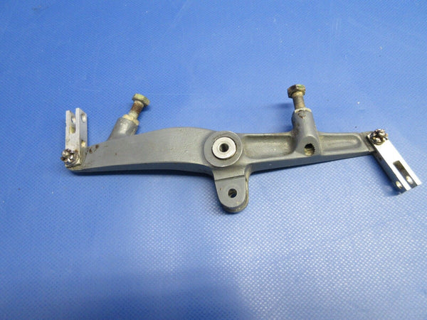 Beech 95 / D95A Travel Air Aileron Bellcrank LH P/N 35-521158-2 (0524-1089)