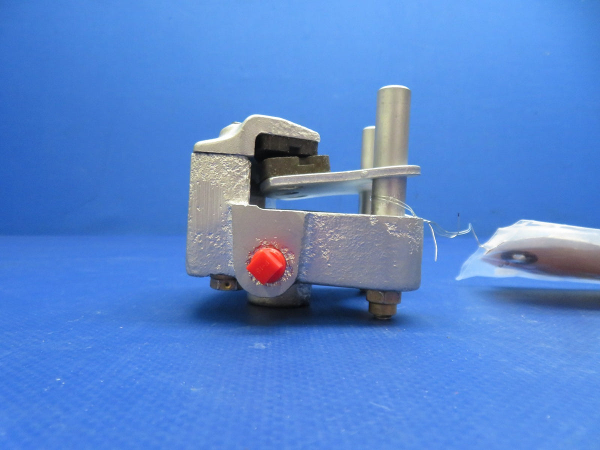 Cleveland Brake Caliper w/ New Linings Bolts & O-Ring 30-239A REBUILT (0626-104)7