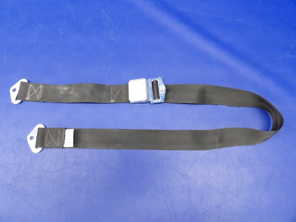 Beech 76 Duchess Am-Safe 9600-22 Seat Belt Rear Pilot P/N 500577 (0526-1301)0