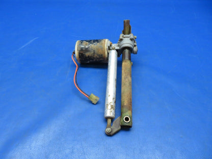Cessna Redmond Motor Electric Flap Transmission & Motor 2313Q TESTED (1024-129)
