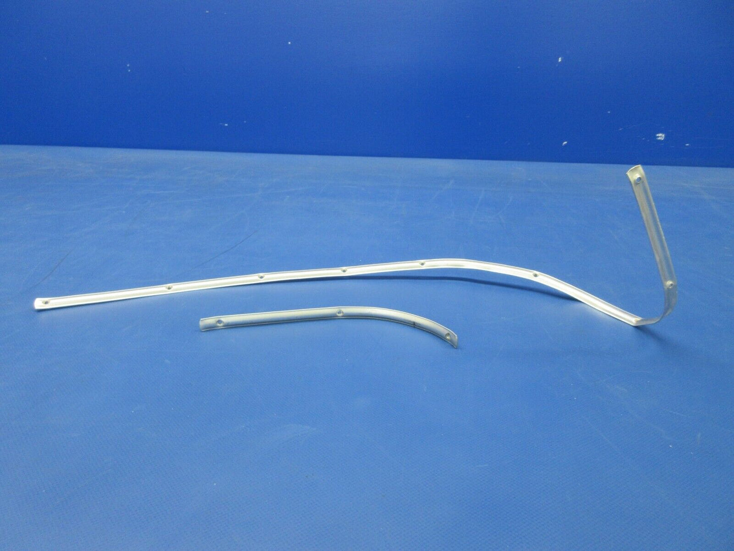Piper PA-34-200T Seneca II Front Cabin Door Windlace (0924-2059)