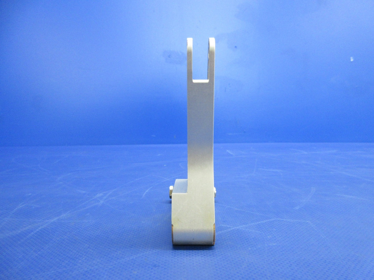 Diamond DA-40 Aileron Bellcrank P/N DA4-2713-10-00 (0926-883)5