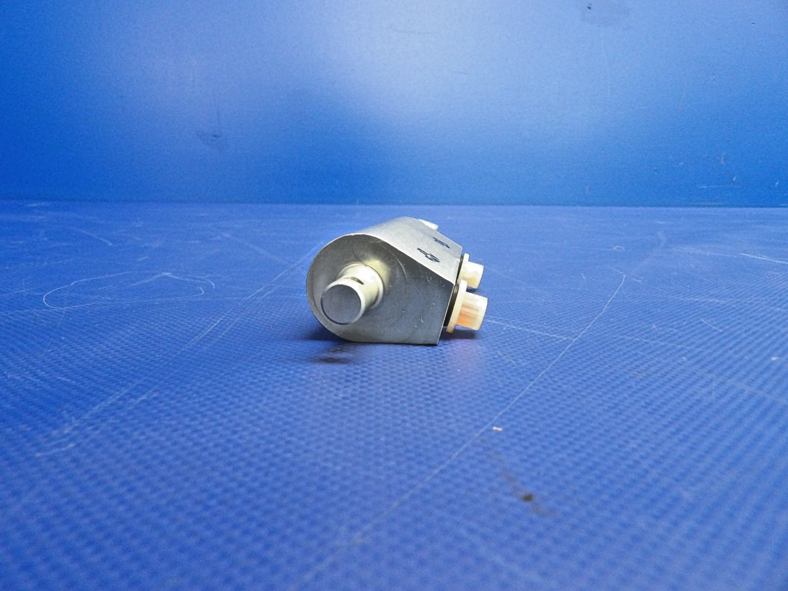 Cleveland 10-24C Master Cylinder P/N 14269-001 NOS (0326-1227)13