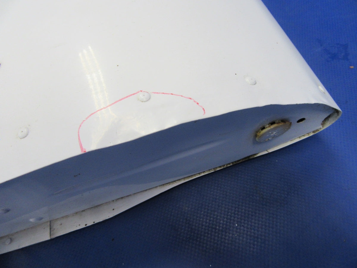 Early Cessna 210 / 210A RH Flap P/N 0523901-12 (0926-07)7
