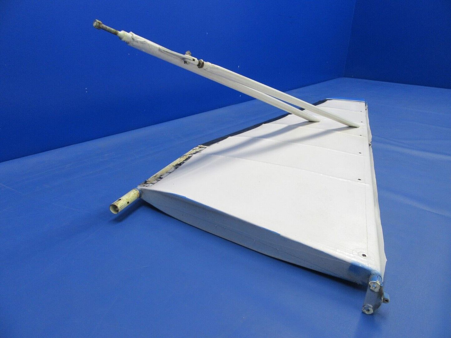 Bellanca 17-31A Viking Horizontal Stabilizer & Struts 193103, 193140 (0824-02)