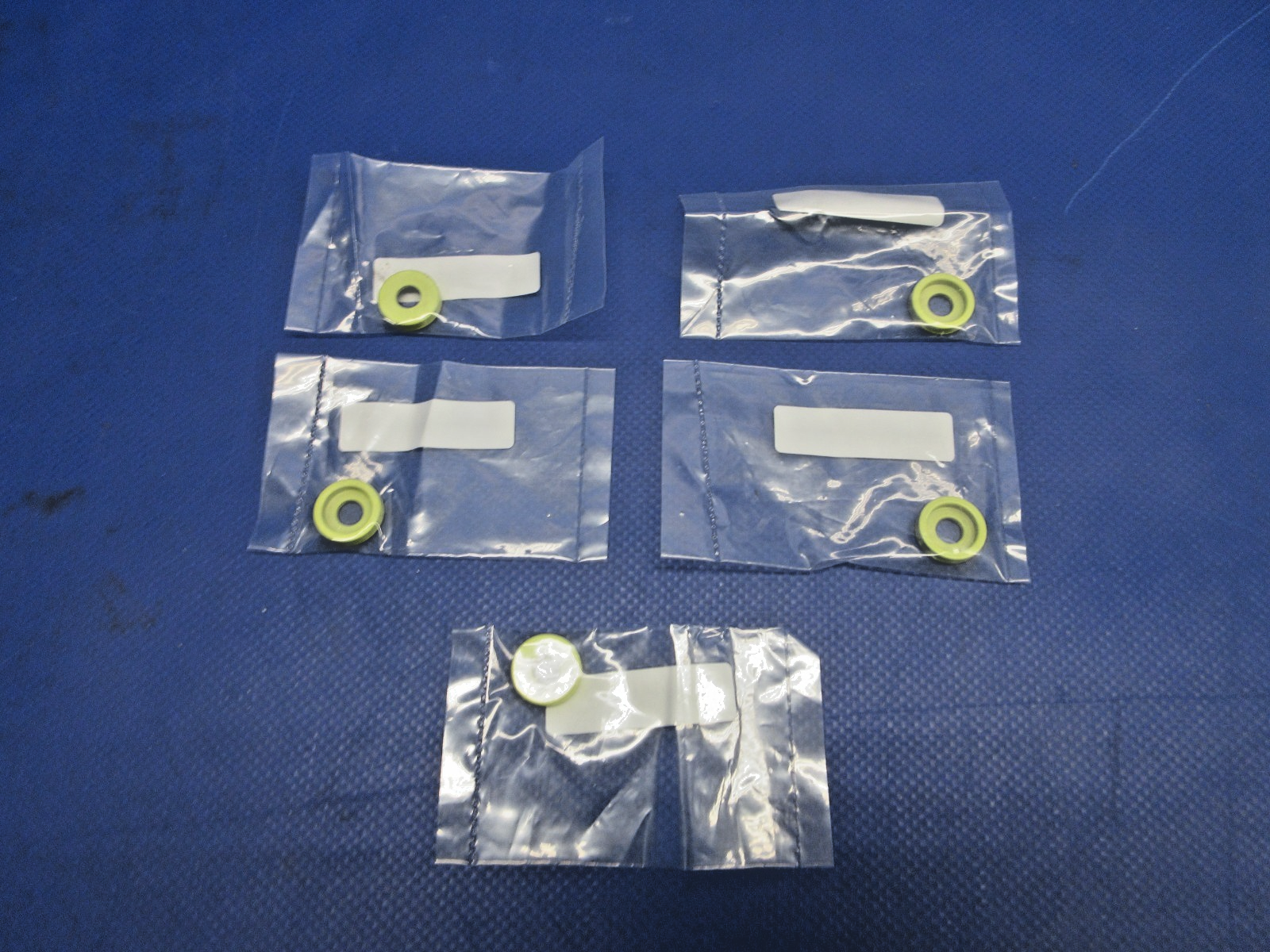 Beech Carpet Channel Retainer Spacer P/N 101-530836-17 LOT OF 5 NOS (0326-976)5