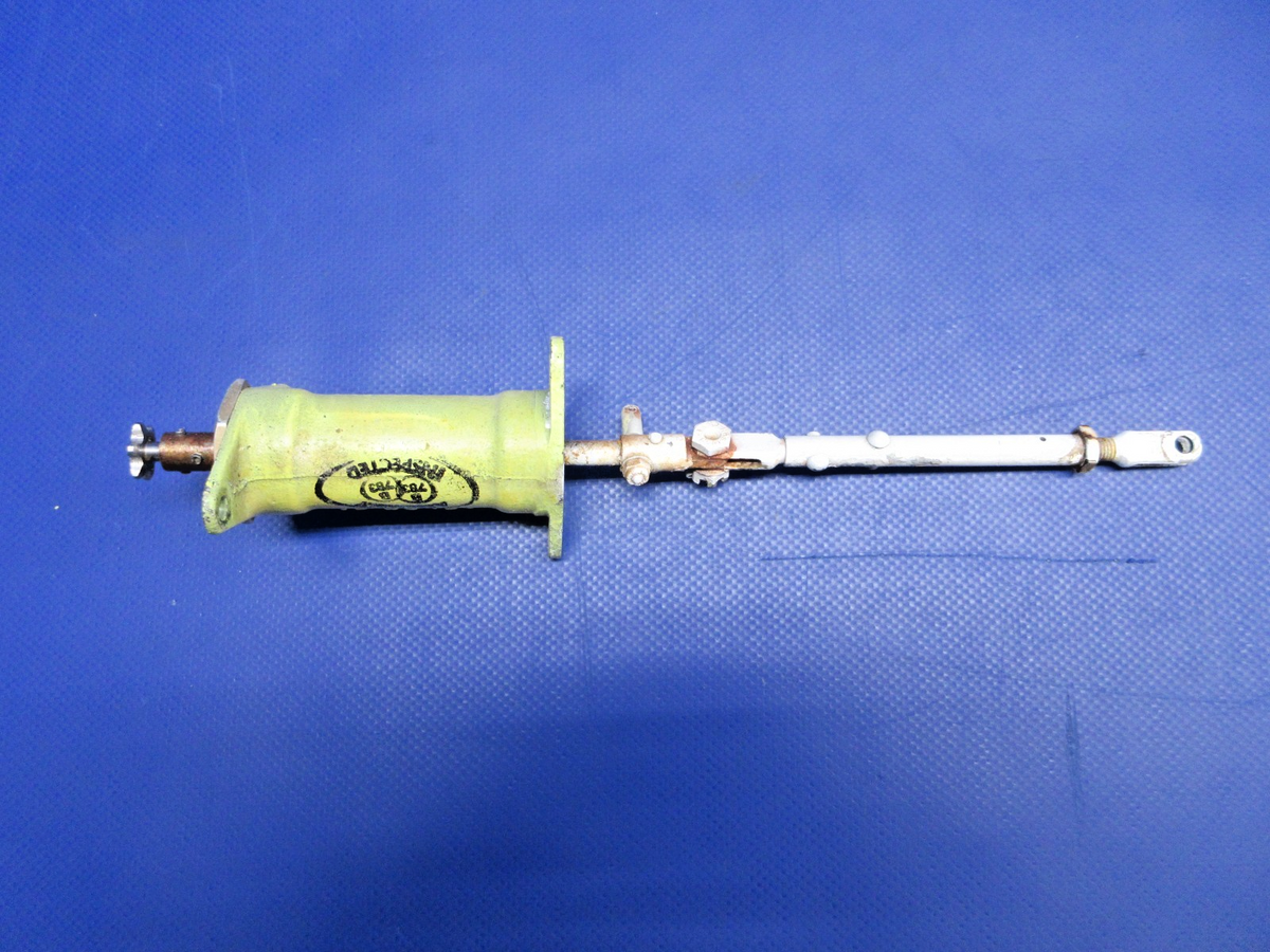 Beech 95-B55 Baron LH Aileron Trim Tab Actuator P/N 95-521000-57 (0526-798)9