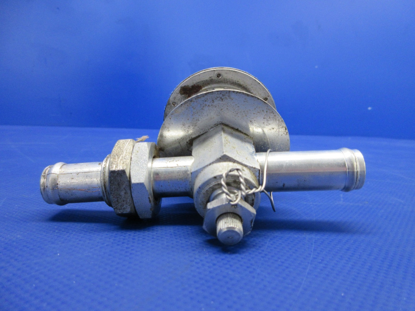 Beech D95A Travel Air Airborne 133B3 Vacuum Regulating Valve (0326-793)5