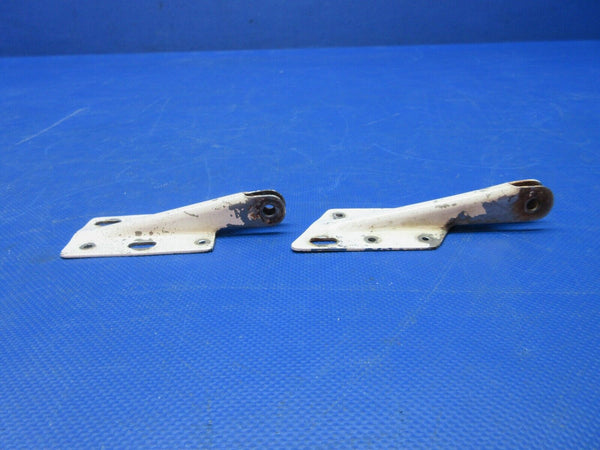 Piper PA-28-181 Archer Cabin Door Hinge Upper & LWR P/N 79475-07 (0924-1427)