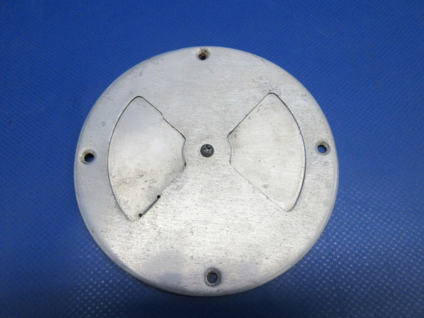 Beech 19A Musketeer Upper AFT Cabin Vent Assy P/N 35-410154 (0424-1319)