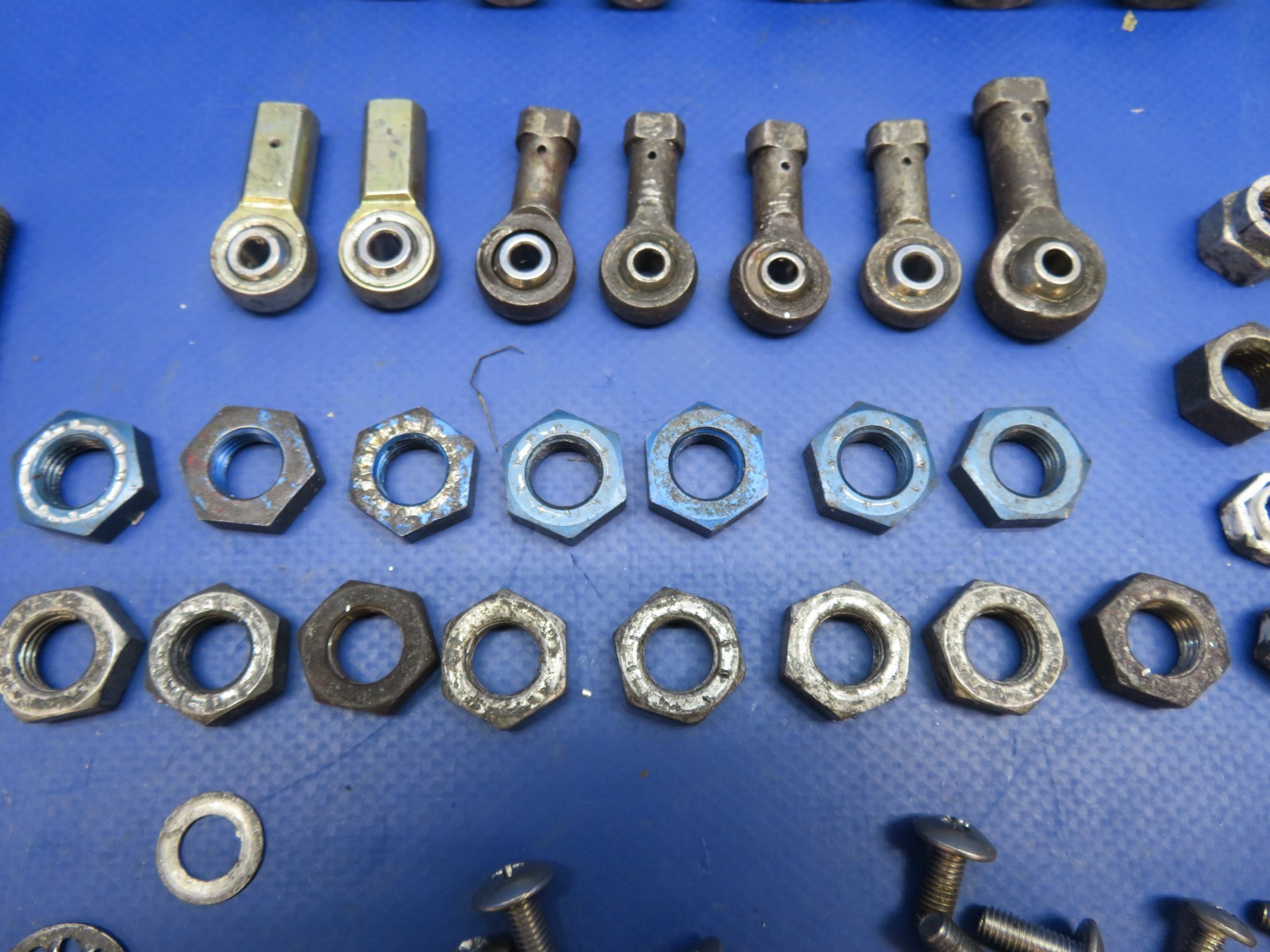 Cessna 310 / 310I Hardware LOT (0426-1722)5