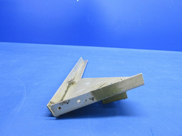 Cessna 180 / 180K S-TEC Corp Pitch Servo & Brackets P/N 0108-1-P4 (0624-951)